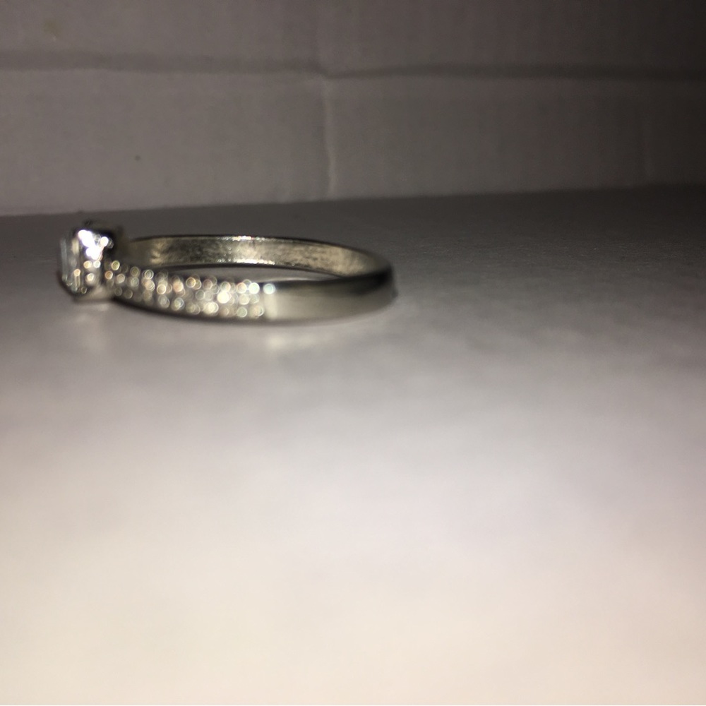 DIAMOND SQUARE BAND RING - Picture 8 of 12